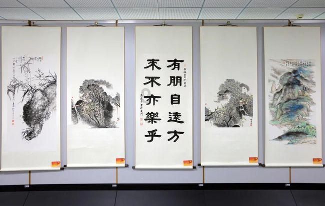 《领航》系列报道